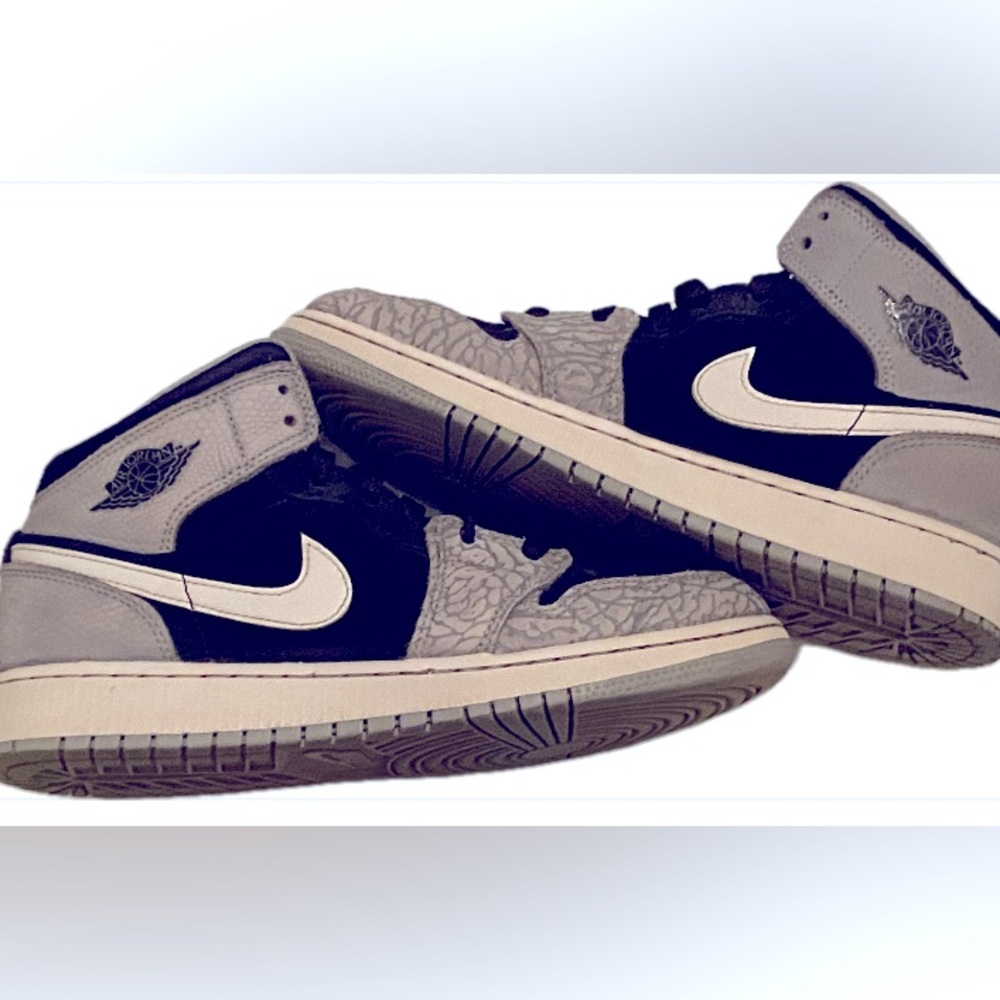 Youth Black and Gray Nike Jordan High Top Sneakers **Authentic**